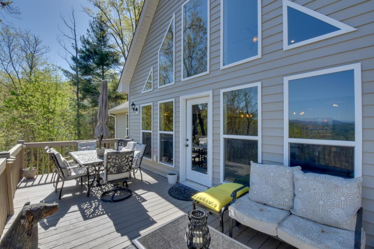 Lakemont Retreat Game Room, Hot Tub, And Mtn Views! מראה חיצוני תמונה