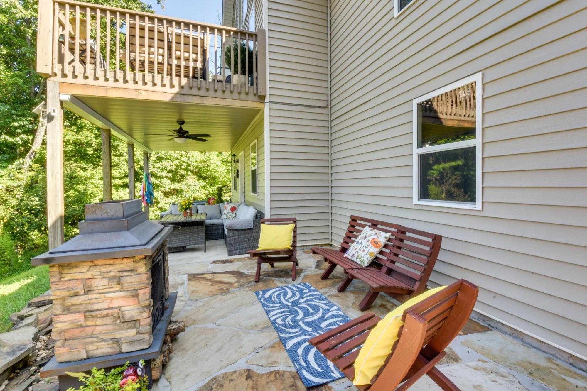 Lakemont Retreat Game Room, Hot Tub, And Mtn Views! מראה חיצוני תמונה